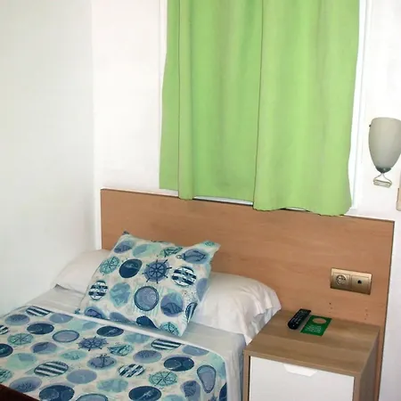 Felipe 2 Pensionat 2*