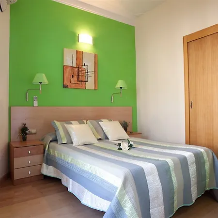 Affittacamere Felipe 2 2*