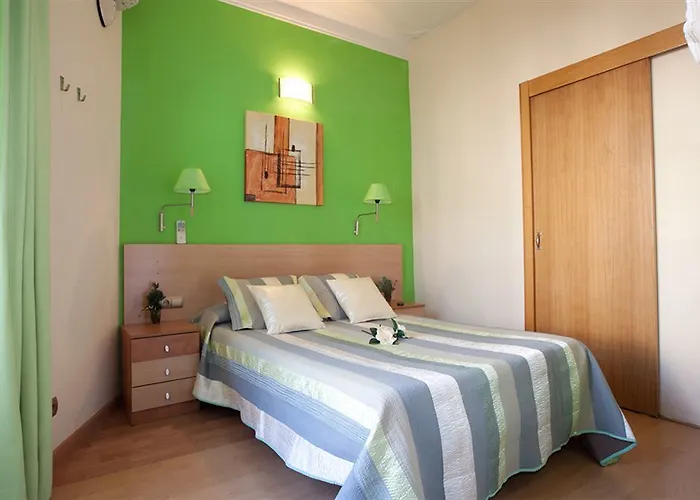 Pensjonat Felipe 2 2*