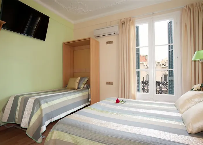 Pensjonat Felipe 2 2*